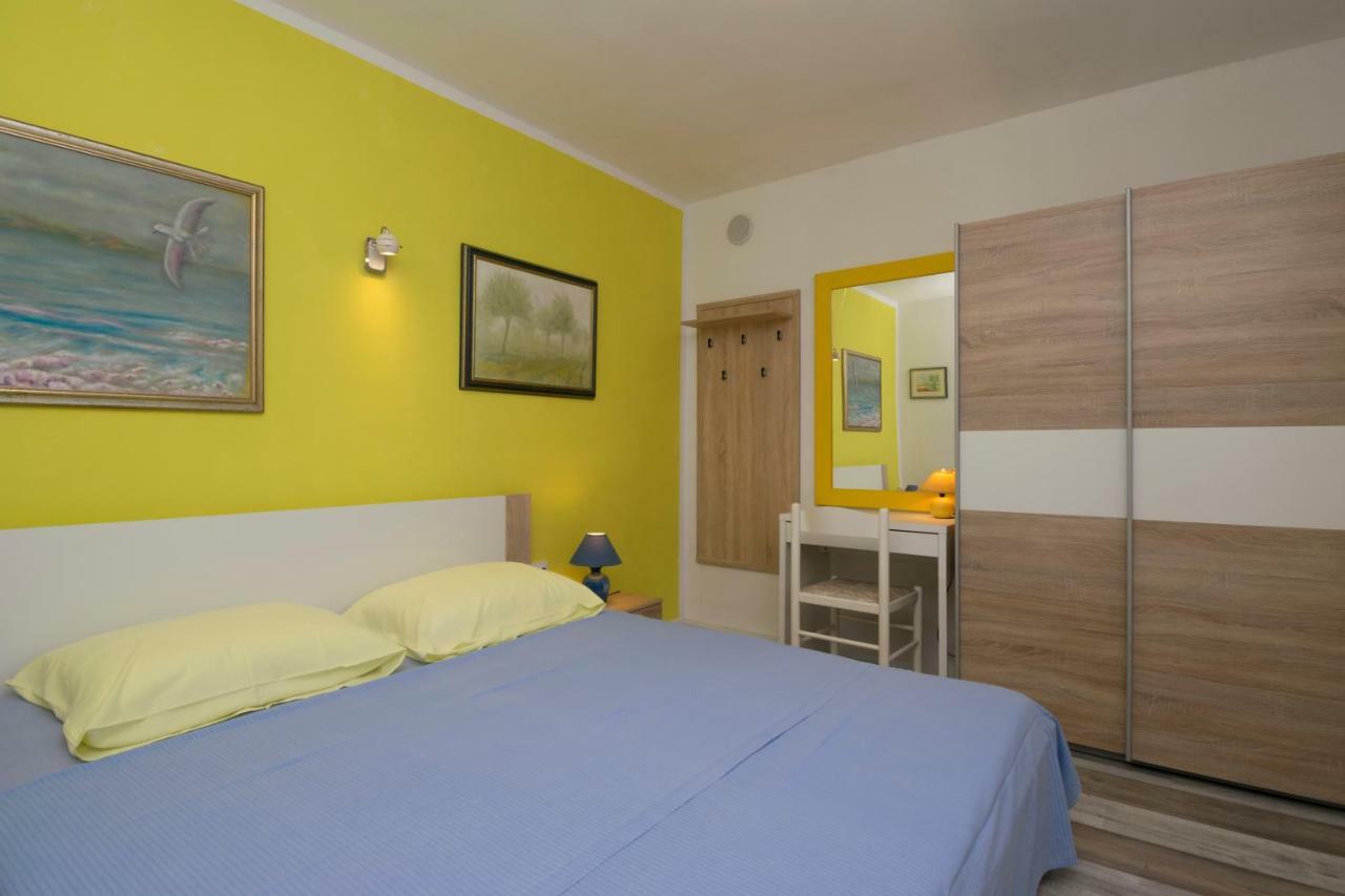 One Bedroom Apartment Near The Kamenjak Park In Prematura Premantura Kültér fotó